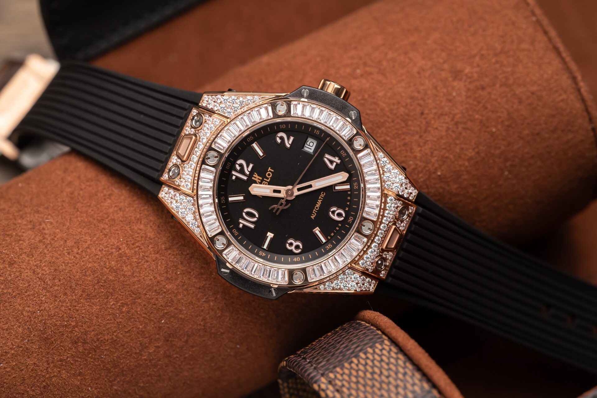 Hublot Replica Watch Big Bang One Click King Gold Black Dial 39mm