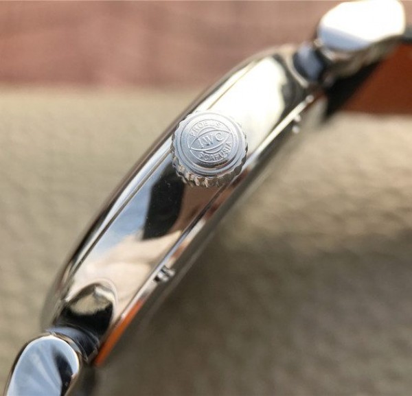 Replica IWC TW Da Vinci IW3566 Blue Dial Black Leather Strap A2892