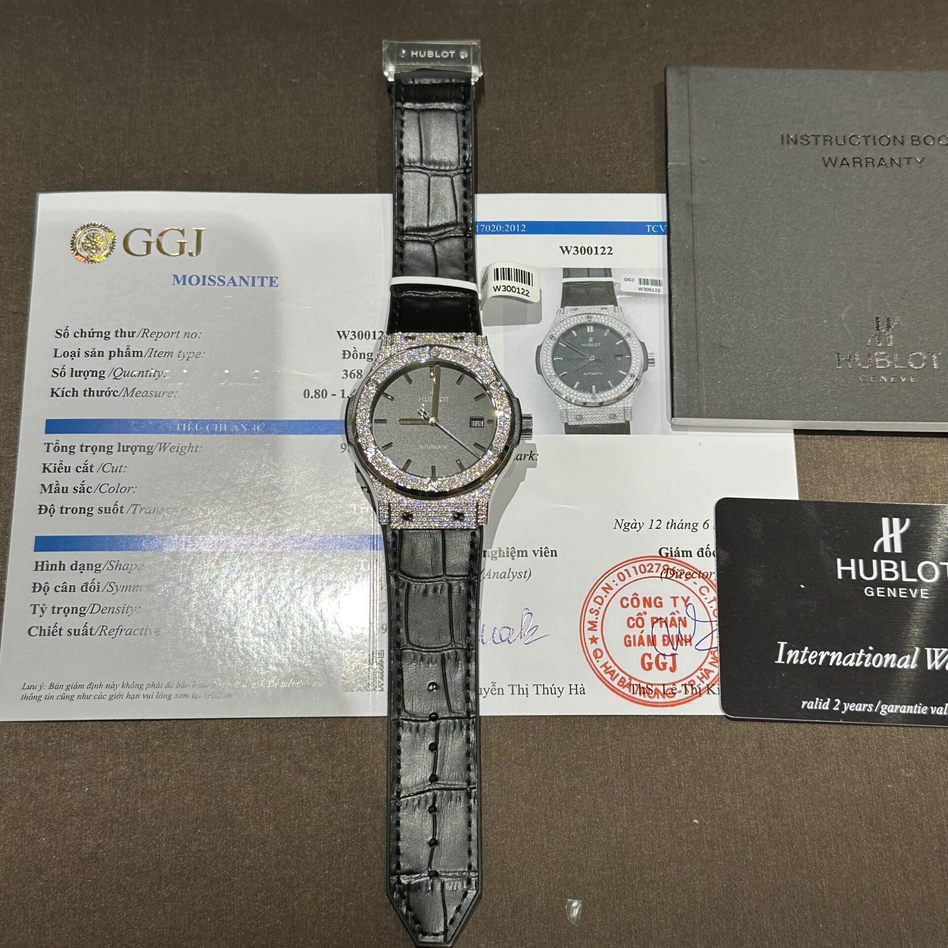 Hublot Replica Watch With Full Diamond Moissanite Diamonds Black Dial Men s 42mm