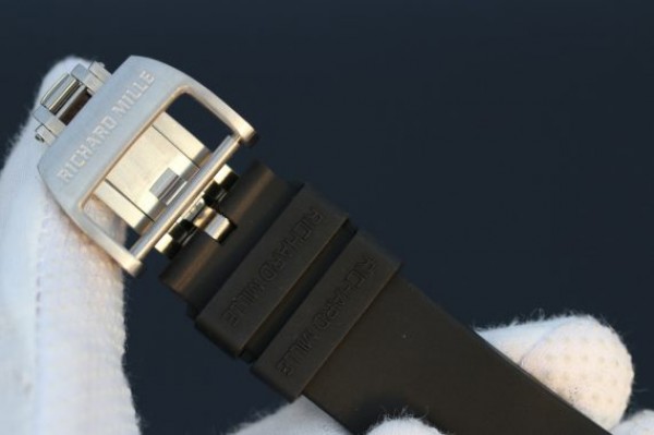 Replica Richard Mille RM033 Titanium SF Roman Markers Dial Black Rubber Strap Micro-Rotor Movement