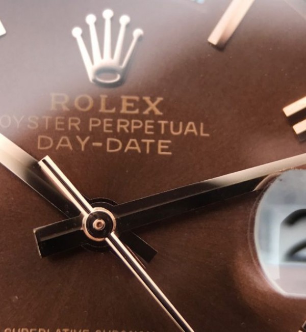 Replica Rolex Day-Date 40mm 228235 RG Noob Brown Dial Roman Markers RG Bracelet A3255