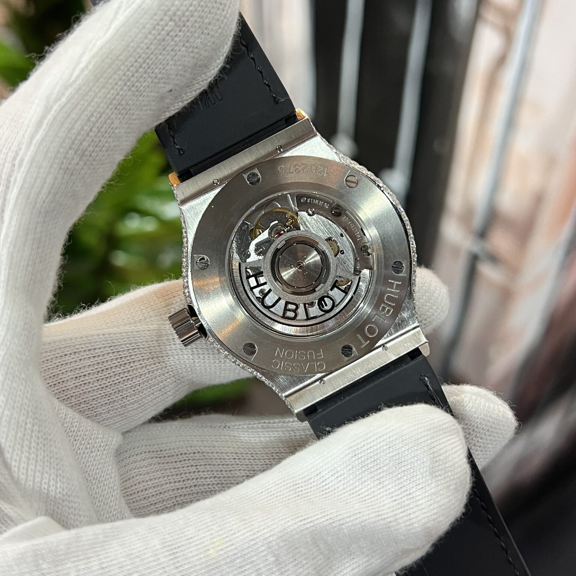 Hublot Classic Fusion With Moissanite Replica Watch Leather Strap 42mm