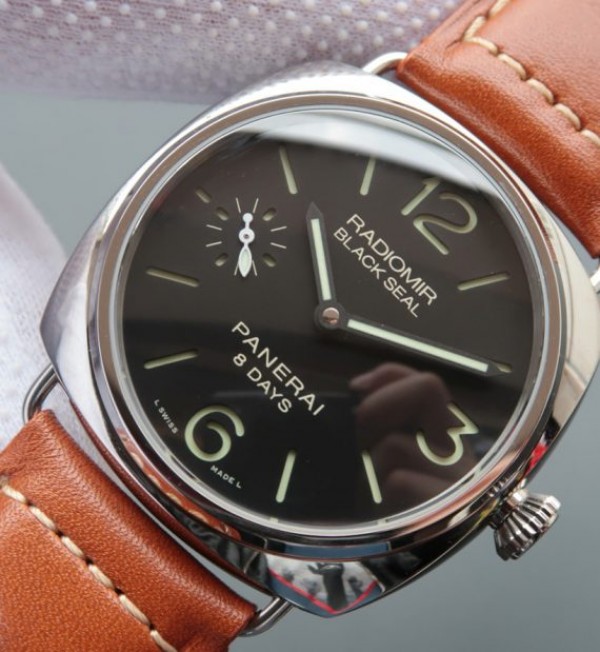 Replica Panerai XF Radiomir PAM609 Brown Leather Strap P5000