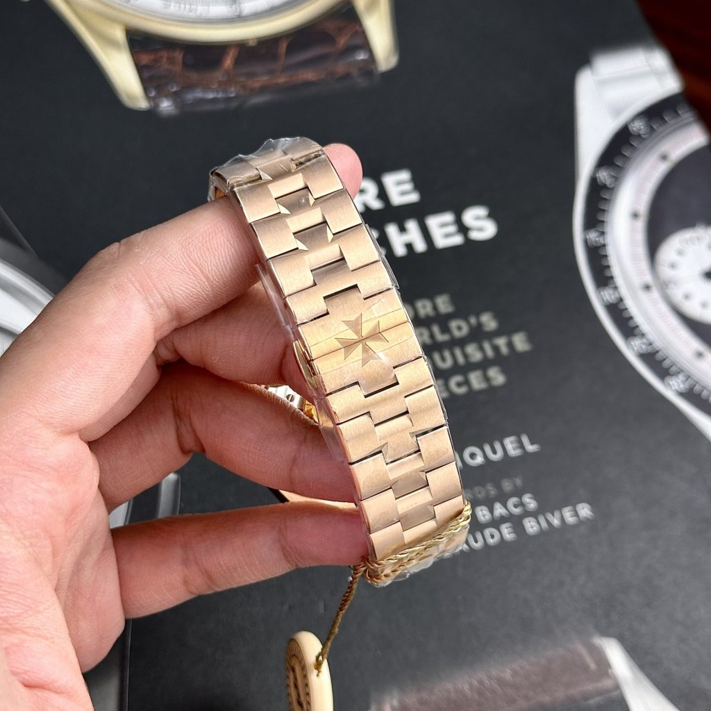 Vacheron Constantin Replica Watch Overseas 4500V Rose Gold Blue Dial PPF 41mm