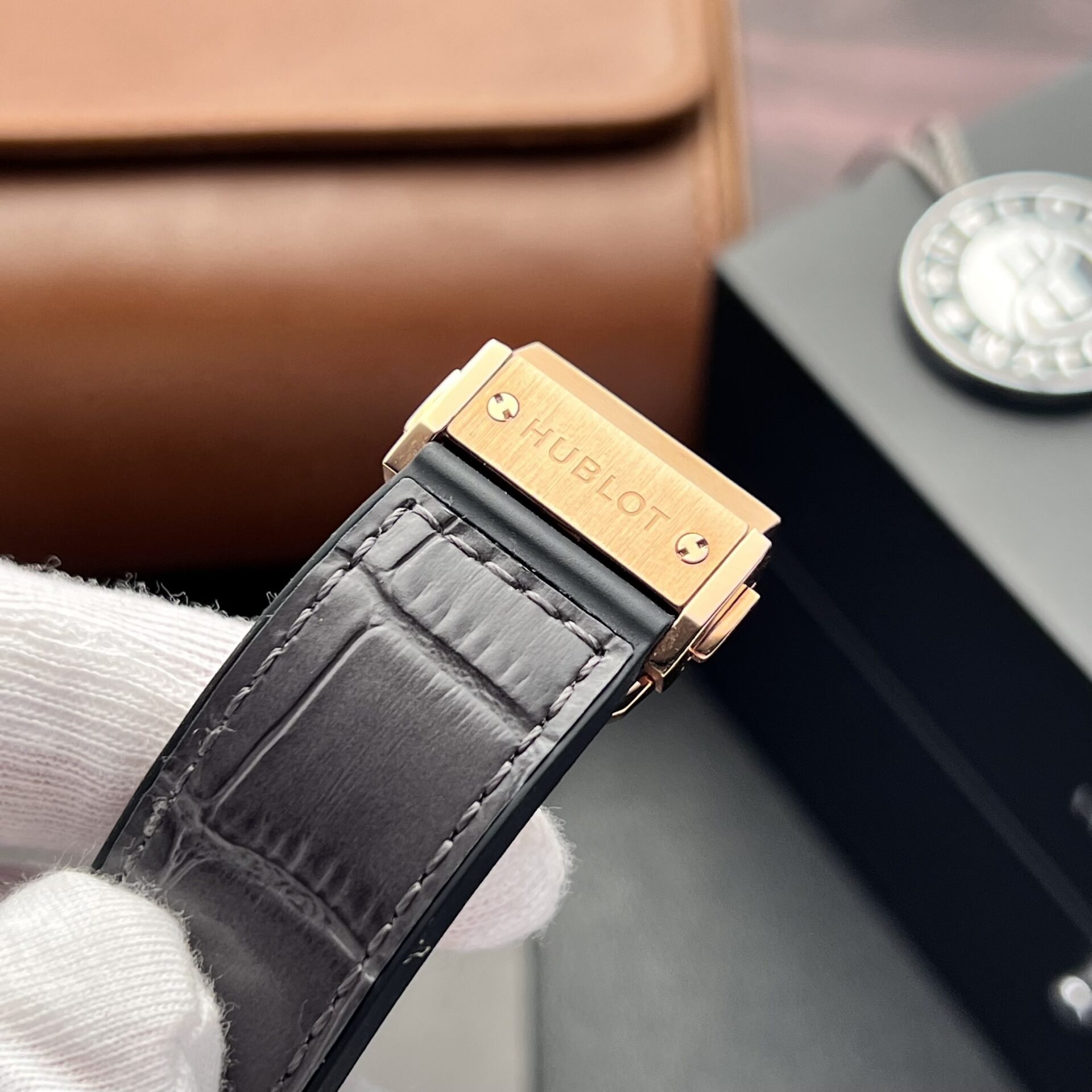 Hublot Classic Fusion King Gold Replica Watch With Moissanite Diamond 42mm