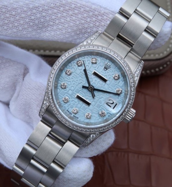 Replica Rolex DateJust 31mm Diamonds Bezel/Markers Blue Textured Dial A2235