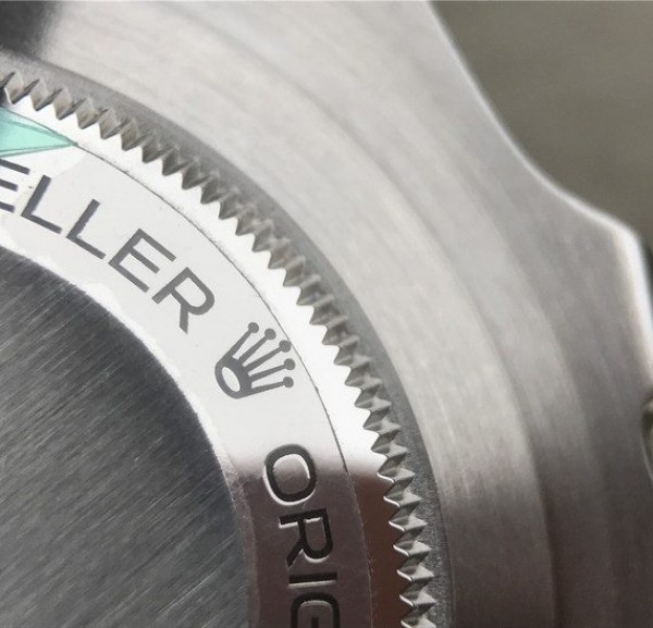 Replica Rolex Sea-Dweller 2017 Baselworld 126600 ARF 904L Bracelet A2824