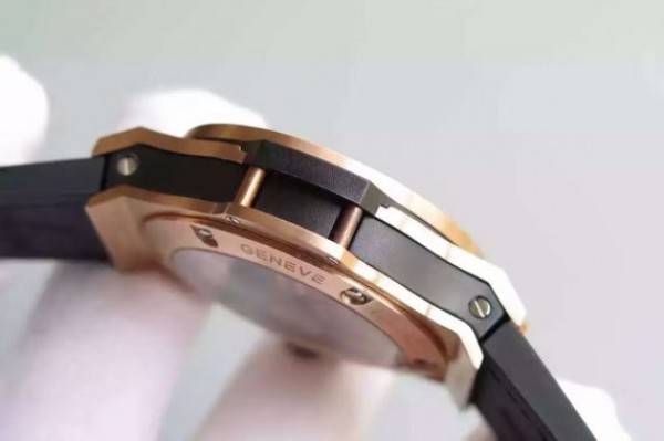 Replica Hublot Big Bang 44mm Vendome Real Tourbillon Rose Gold Black Gummy
