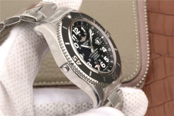 Replica Breitling SuperOcean  II 44mm GF Black Dial SS Bracelet A2824