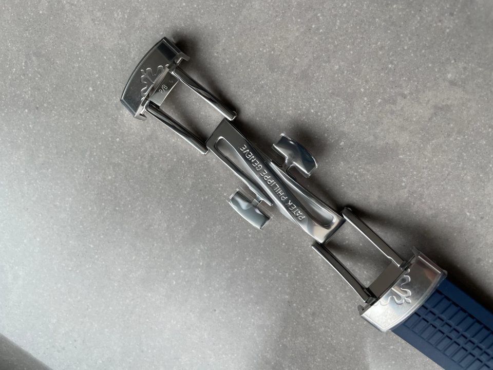 Replica PATEK PHILIPPE Aquanaut 5168G 42mm SS ZF 1:1 Best Edition Blue Dial on Blue Rubber Strap 324CS