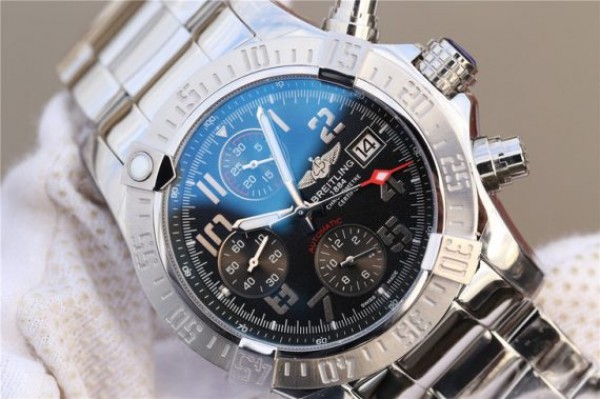 Replica Breitling Avenger II Chronograph 43mm SS GF Black Dial SS Bracelet A7750