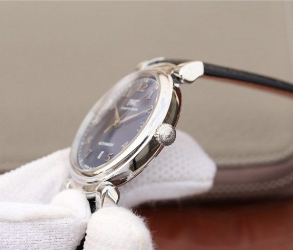 Replica IWC TW Da Vinci IW3566 Blue Dial Black Leather Strap A2892