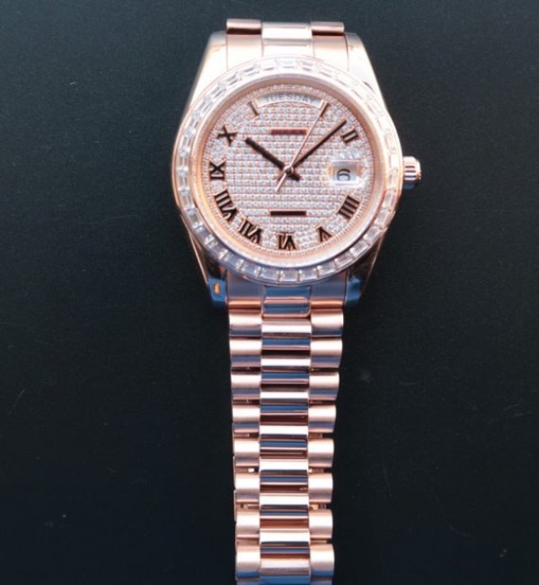 Replica Rolex Day-Date 218399 Roman Numerals RG Full Diamonds A3255