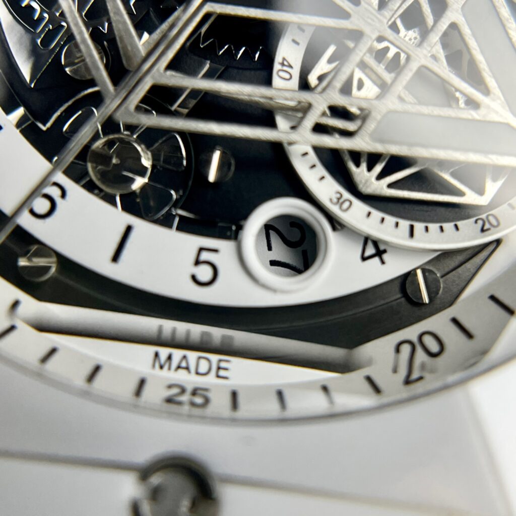 Hublot Big Bang Sang Bleu II Replica Watch White Ceramic Rubber Strap 45mm