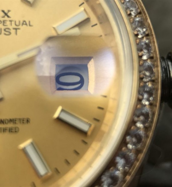 Replica Rolex DateJust 31mm Fluted Bezel RG Gold Dial Bracelet A2235