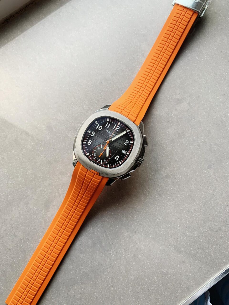Replica PATEK PHILIPPE Aquanaut 5168G 42mm SS ZF 1:1 Best Edition Black Dial on Orange Rubber Strap