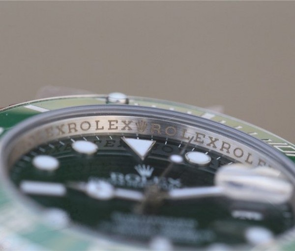Replica Rolex Submariner 116610 LV Green Ceramic VRF SS Bracelet A2836