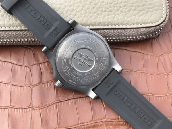 Replica Breitling Avenger GMT PVD GF Black Dial Black Rubber Strap A2836