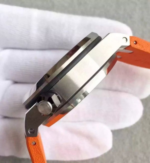 Replica Audemars Piguet JF Royal Oak Offshore Diver Chronograph Orange Rubber Strap A3126