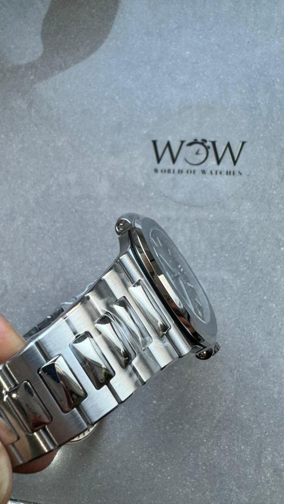 Replica PATEK PHILIPPE Nautilus 5811/1G PPF 1:1 Best Edition Grey Textured Dial on SS Bracelet Asian Cal.26-330CS