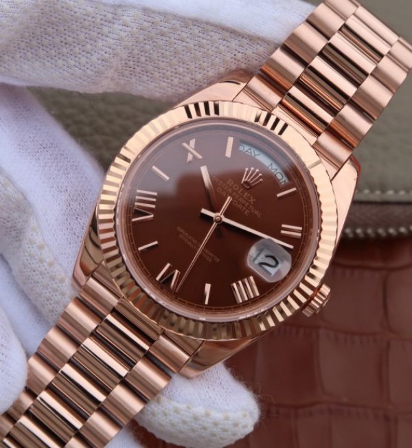 Replica Rolex Day-Date 40mm 228235 RG Noob Brown Dial Roman Markers RG Bracelet A3255