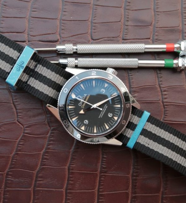 Replica Omega XF Seamster 300 Spectre Limited Edition 007 Nylon Strap A8400