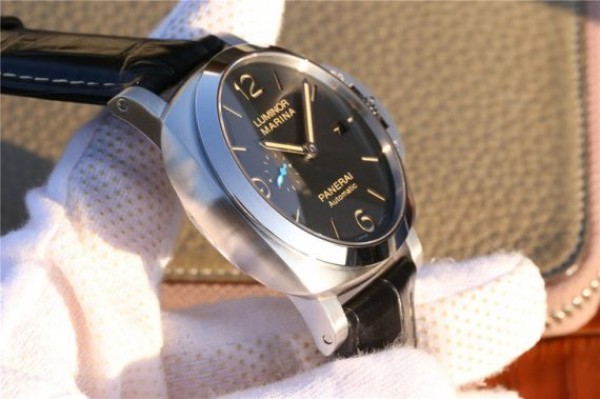 Replica Panerai PAM1312 XF Black Dial Black Leather Strap P9010