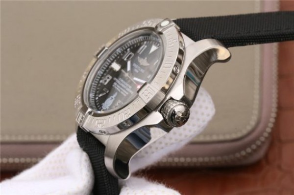 Replica Breitling Avenger Seawolf Royal Marines 350 Years Anniversary Nylon Strap A2836