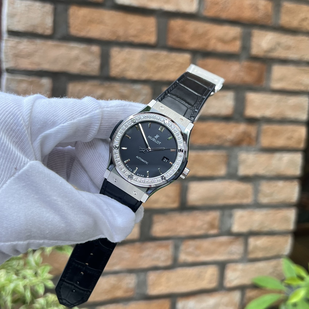 Hublot Classic Fusion With Diamond Bezel High Quality Replica Watch HBF 42mm