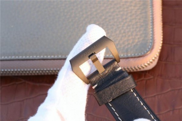Replica Panerai PAM607 XF Left Handed Real Ceramic Black Leather Strap P9000