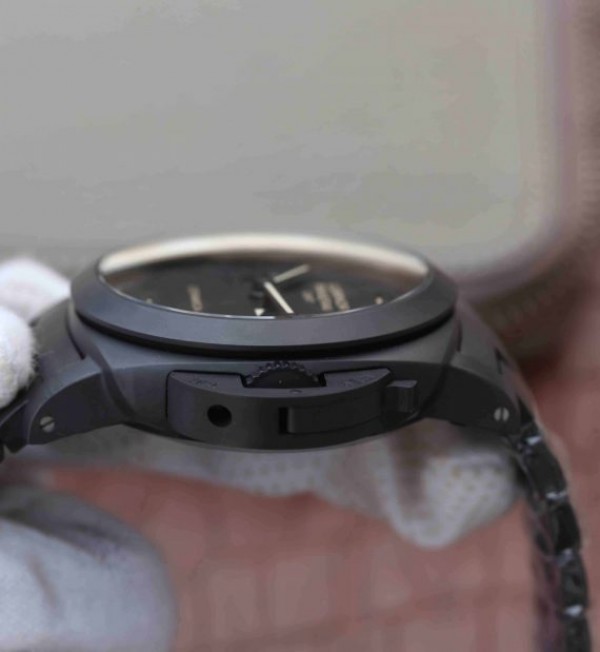 Replica Panerai VSF PAM438 Real Ceramic Ceramic Bracelet P9001