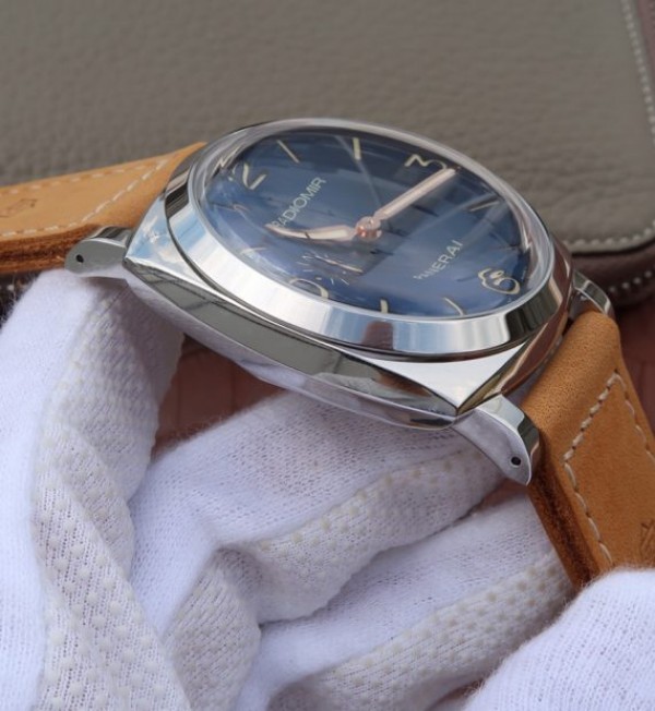 Replica Panerai ZF PAM690 Blue Dial Leather Strap P.3000 Super Clone