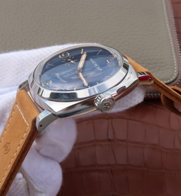 Replica Panerai ZF PAM690 Blue Dial Leather Strap P.3000 Super Clone