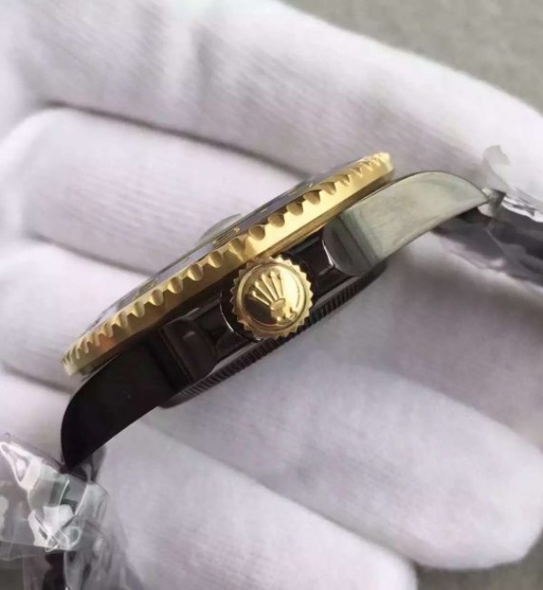 Replica Rolex GMT-Master II 116713 Black Dial ProHunter SS Bracelet A2836