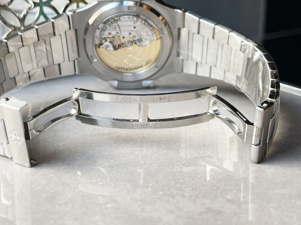 Replica PATEK PHILIPPE Nautilus 5711 3KF 1:1 Best Edition Tiffany Blue Dial on SS Bracelet A324 V2