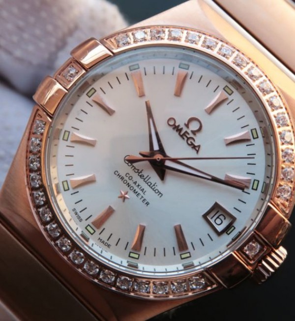 Replica Omega V6 Constellation 123.20.35 RG Case White Dial