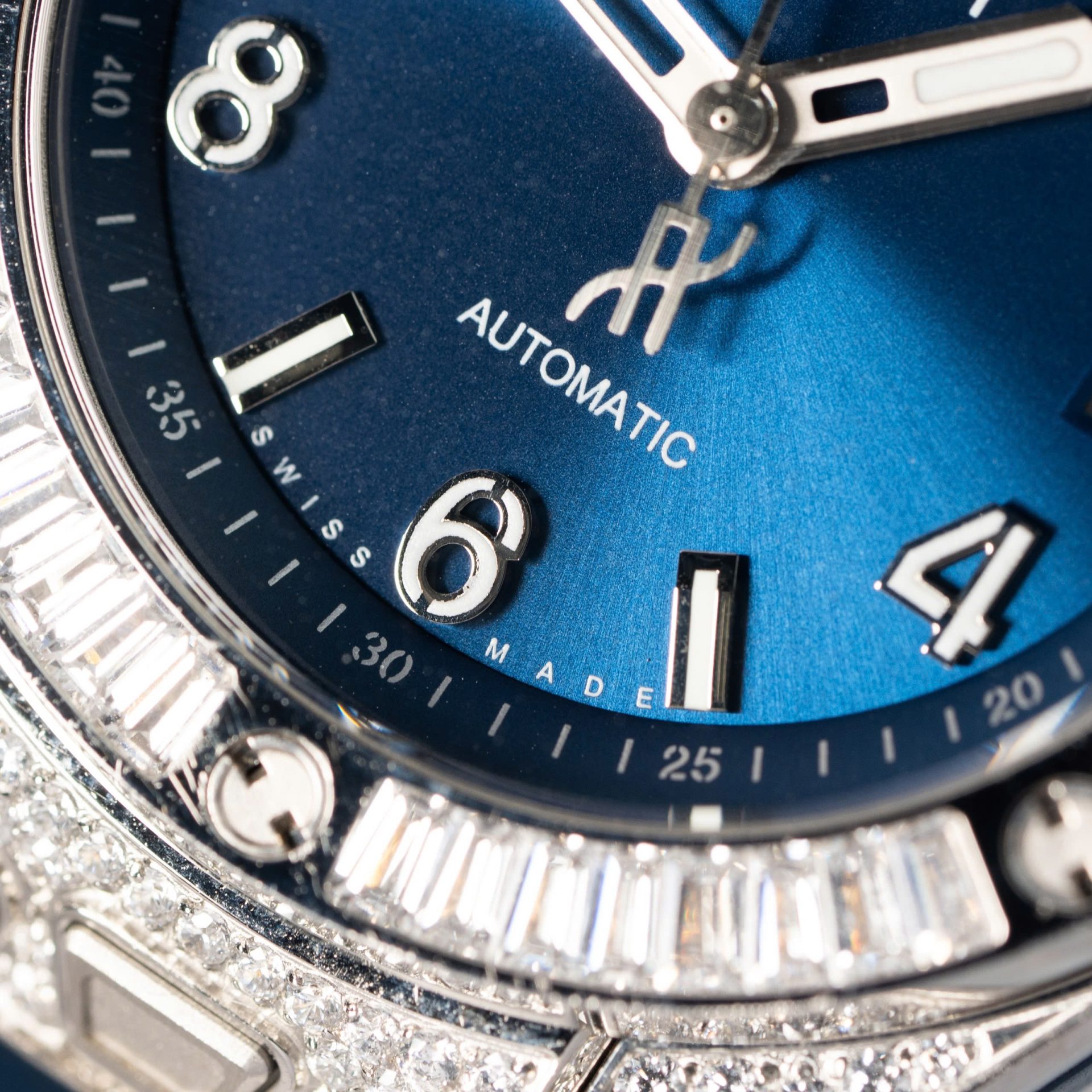 Hublot Replica 11 Watch Big Bang One Click Blue With Full Diamond 39mm