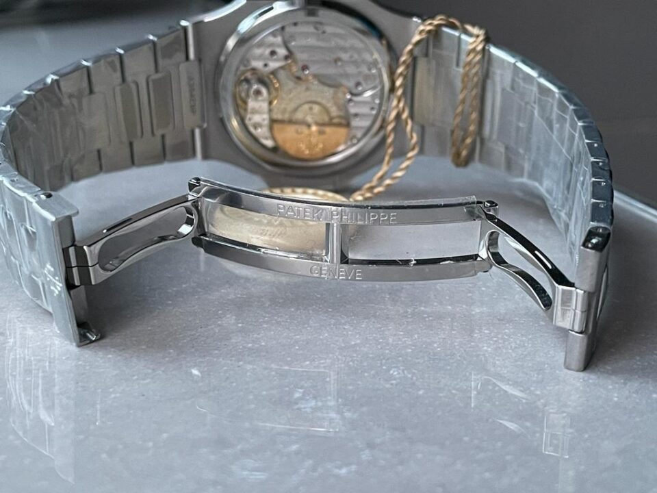 Replica PATEK PHILIPPE Nautilus 5712 SS PPF 1:1 Best Edition Blue Dial on SS Bracelet A240 V2