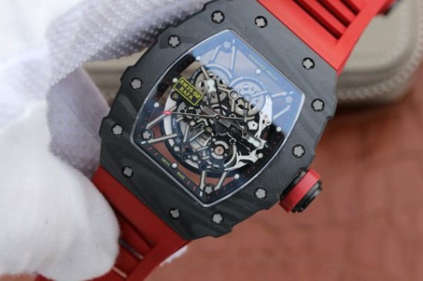 Replica Richard Mille RM035-02 Rafael Nadal FC Titanium Case KVF Skeleton Dial Red Rubber Strap MIYOTA8215