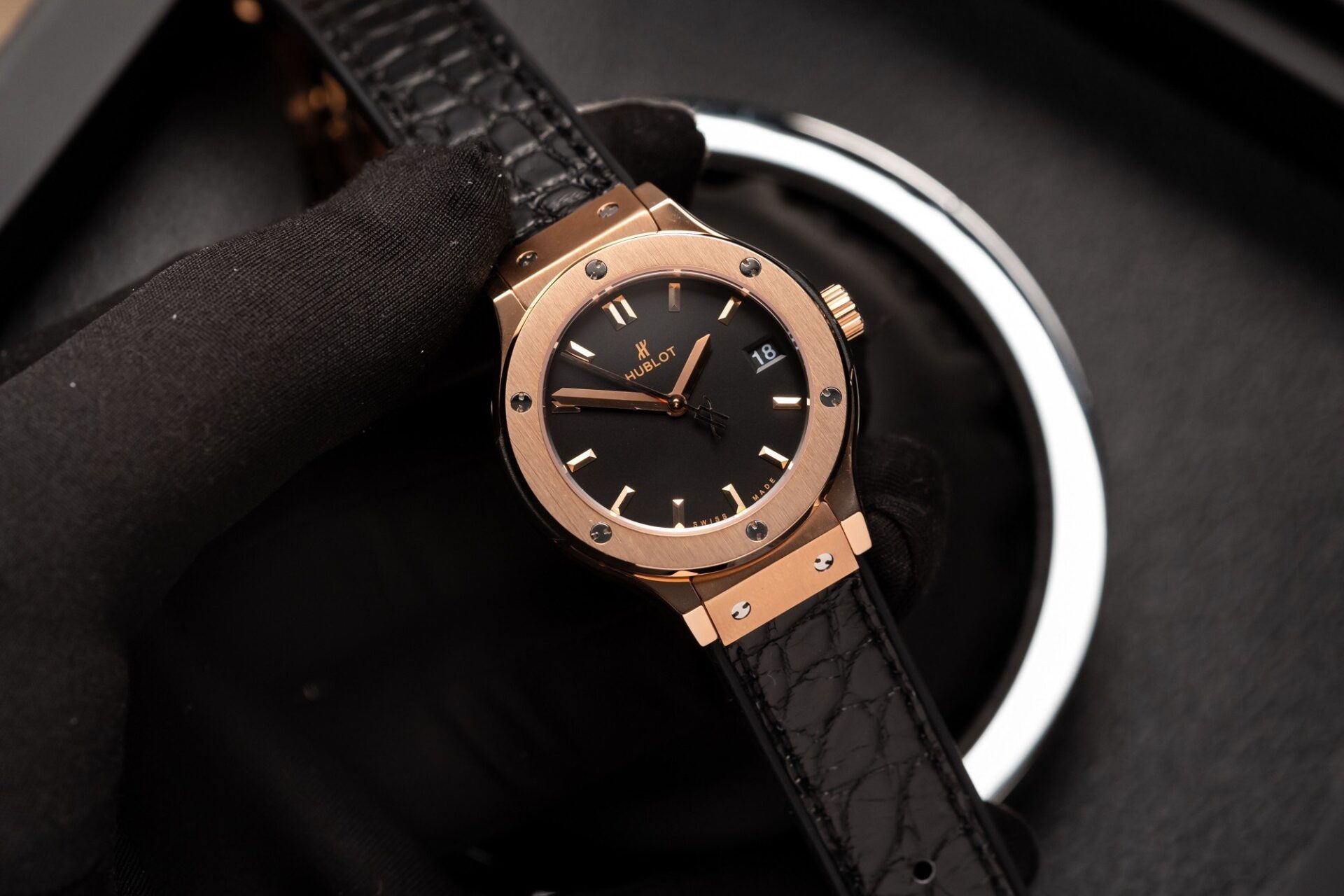 Hublot Replica 11 Watch Classic Fusion King Gold Leather Strap 33mm