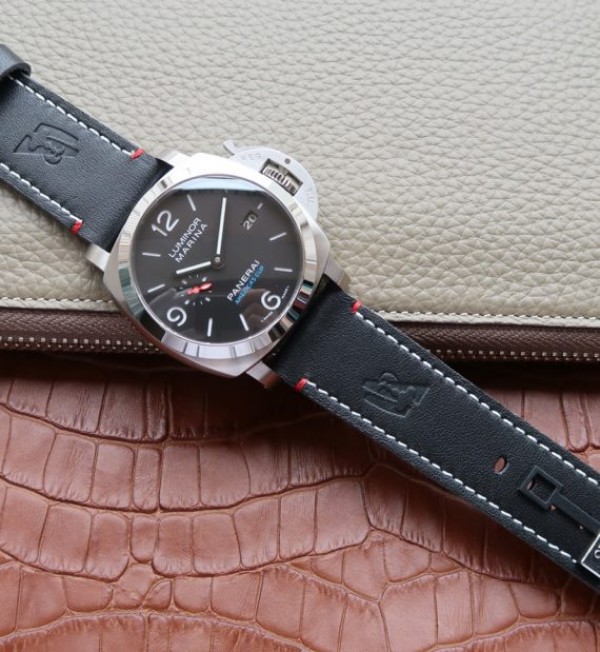 Replica Panerai SF PAM732 Softbank Team Japan Leather Strap P9010
