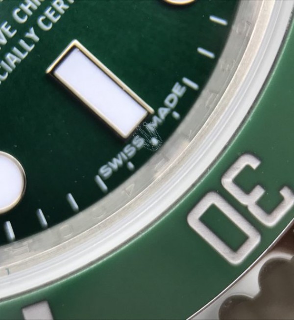 Replica Rolex Submariner 116610 LV Green Ceramic V7 Noob A3135