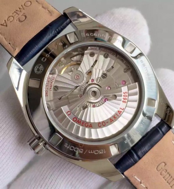 Replica Omega Seamaster CO-AXIAL 150M GoodPlanet SS GMT White Dial Leather A8605