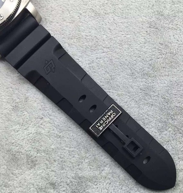 Replica Panerai ZF PAM371 Titanium Black Rubber Strap ZP9001