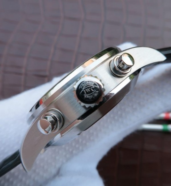 Replica IWC ZF Pilot Chrono IW387809 Silver Dial Leather Strap A7750