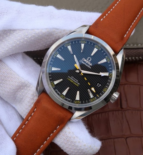 Replica Omega XF Aqua Terra 15,000 Gauss Anti-Magnetic Leather Strap A8500
