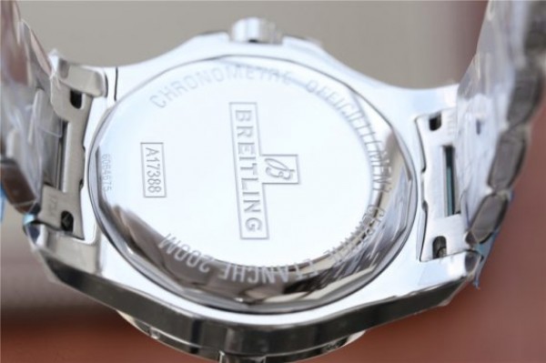 Replica Breitling Colt Automatic 44mm SS GF White Textured Dial SS Bracelet A2824