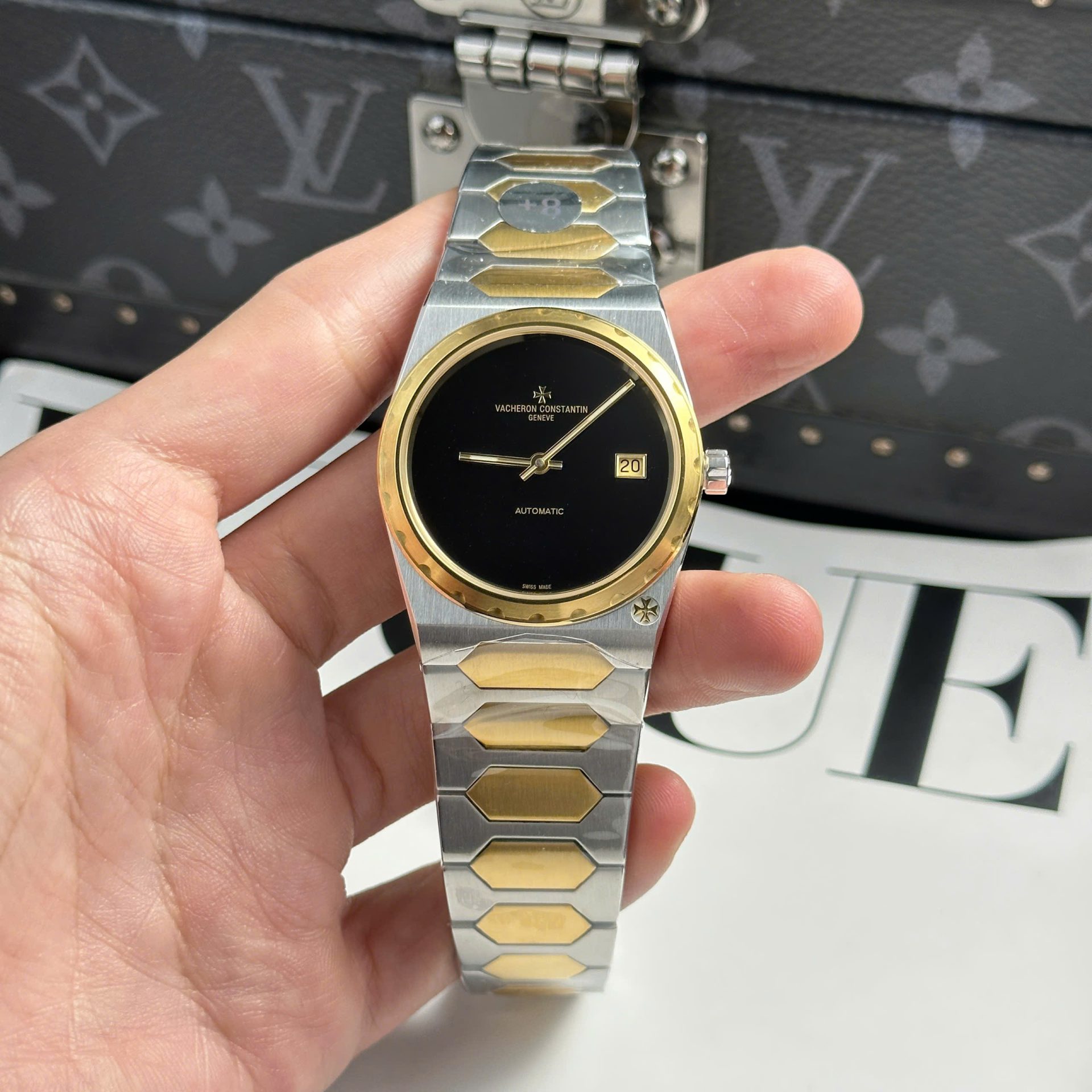 Vacheron Constantin Replica Watch Historiques 222 Dial Black 8F Factory 37mm