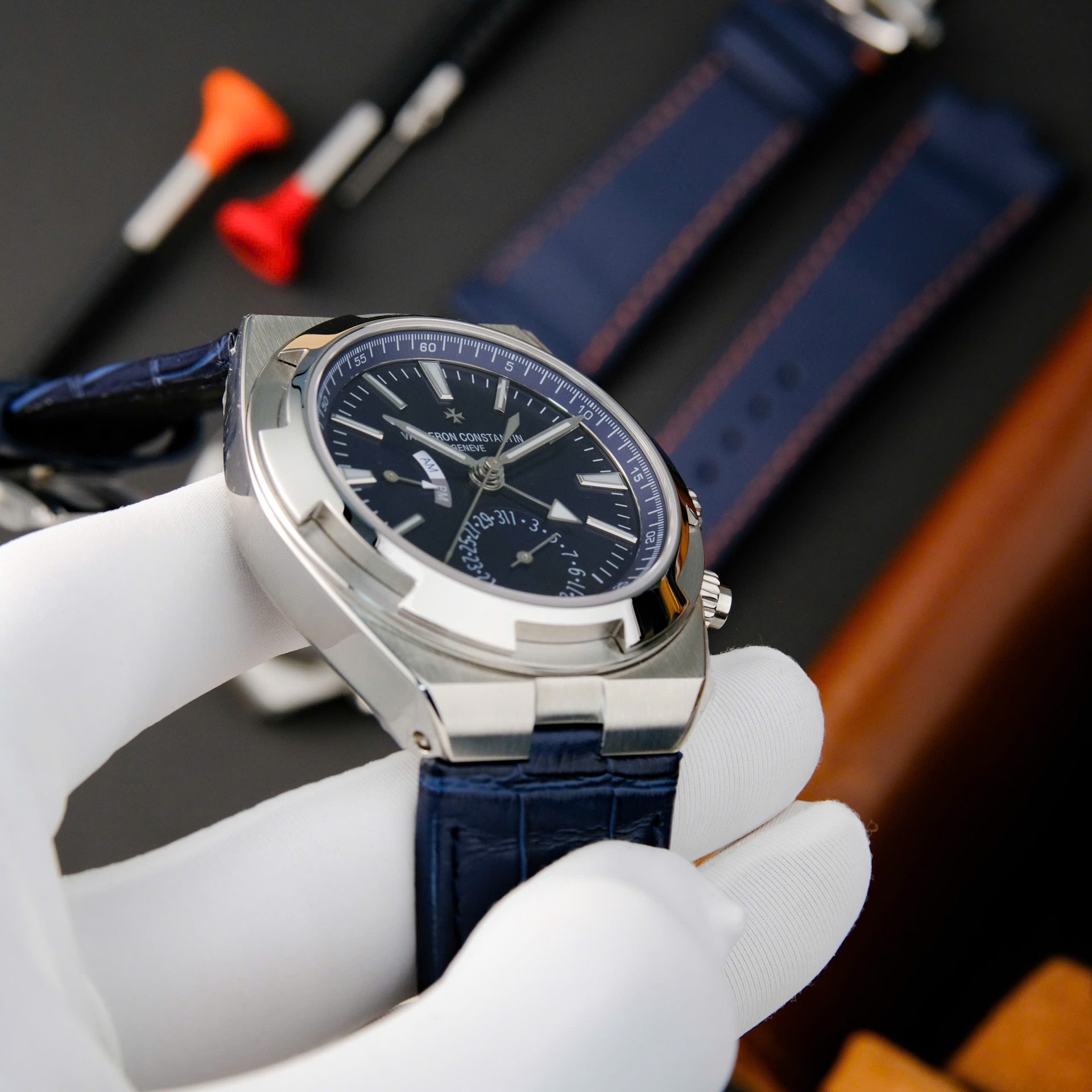 Vacheron Constantin Overseas Dual Time 7900V Replica Watch Blue Dial PZ Factory 41mm