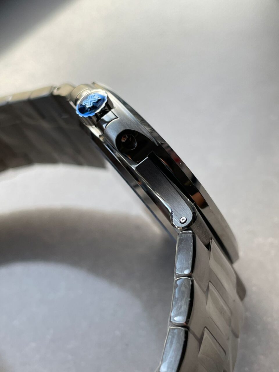 Replica PATEK PHILIPPE Nautilus 5711 3KF 1:1 Best Edition Tiffany Blue Dial on SS Bracelet A324 V2